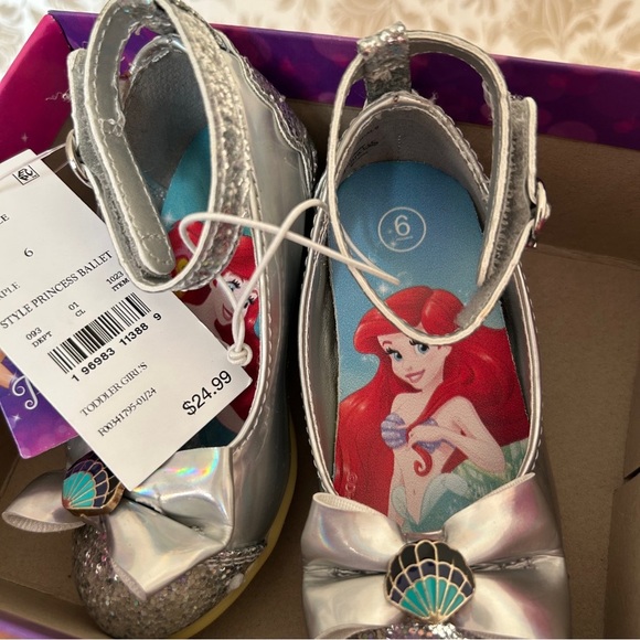 Disney Princess Ariel Silver Glitter Heels Toddler Girls Size 6 NIB - Picture 5 of 7